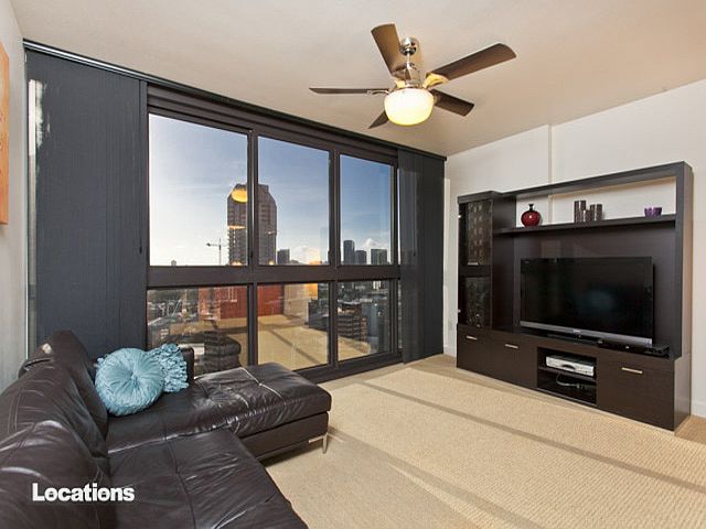 1st image of 600 Queen St APT 2506