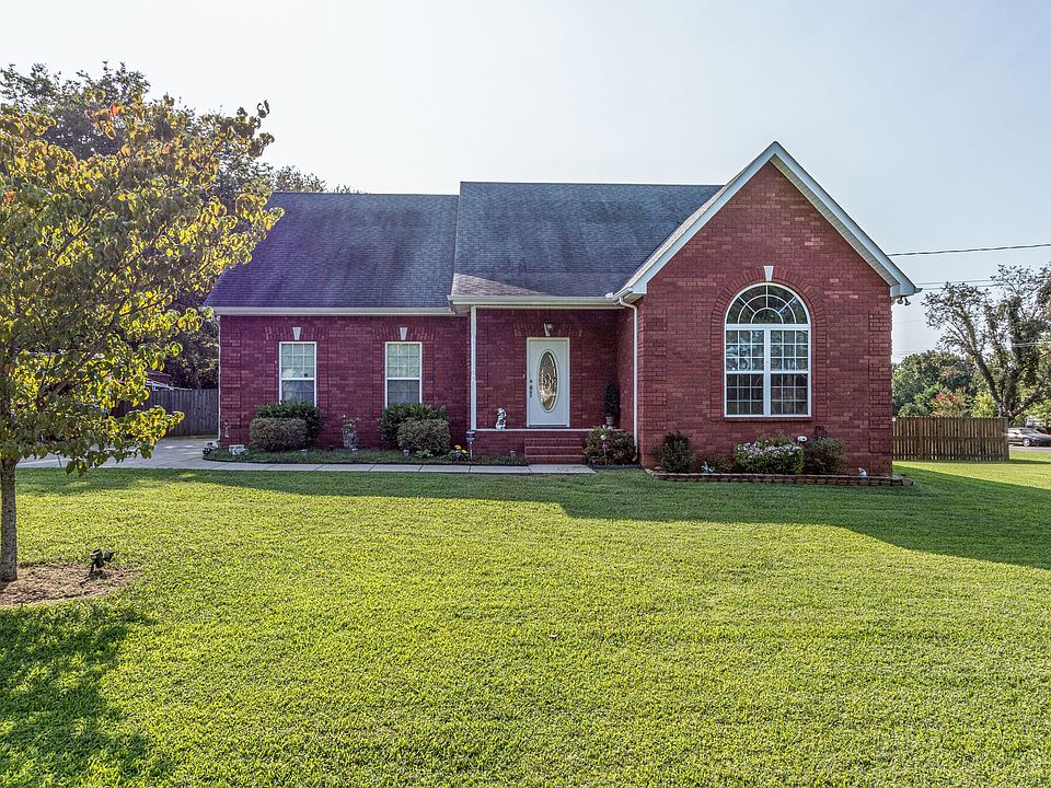 1st image of 4877 Arnold Dr