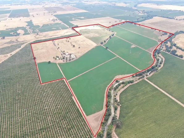 14517 Prouty Rd, Galt, CA 95632