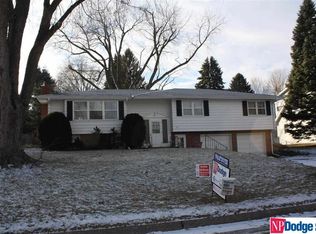 12073 Westover Rd, Omaha, NE 68154