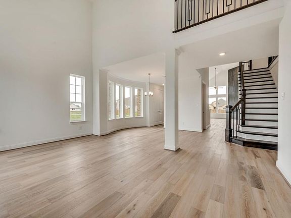 2nd image of 441 Bassett Hall Rd