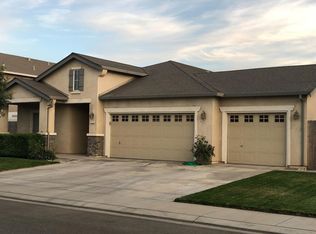 7112 Finale Ln, Hughson, CA 95326