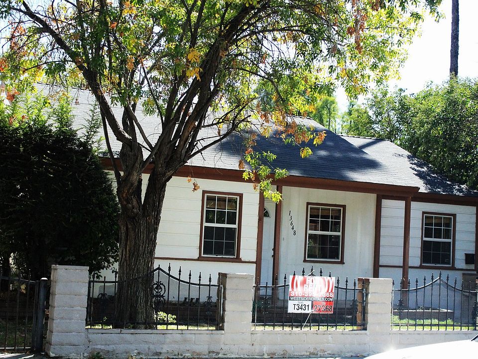 1st image of 13648 Wyandotte St