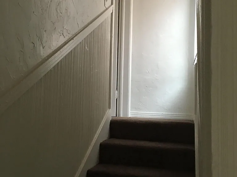 503 W Rickenbacker Dr — Photo 3