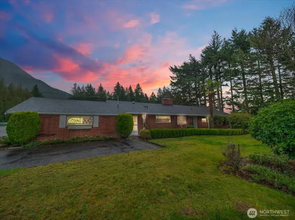 42811 SE 120th Street, North Bend, WA 98045