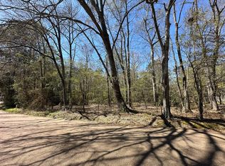 Noble Dr, Brookhaven, MS 39601