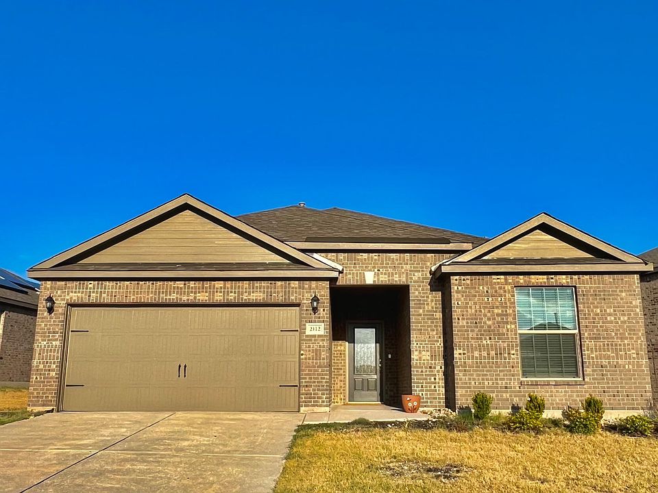 1st image of 2112 Penaflor Dr