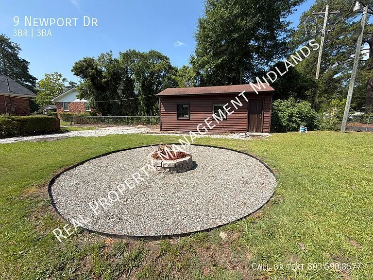 9 Newport Dr — Photo 24