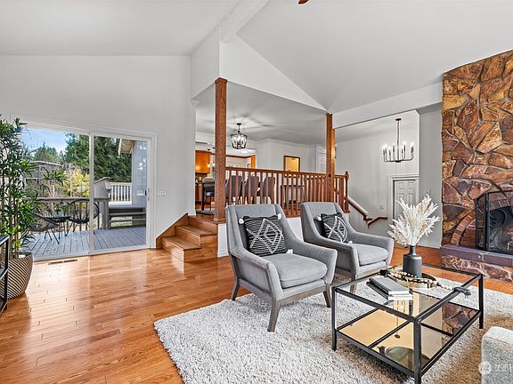 5th image of 6104 123rd Avenue SE