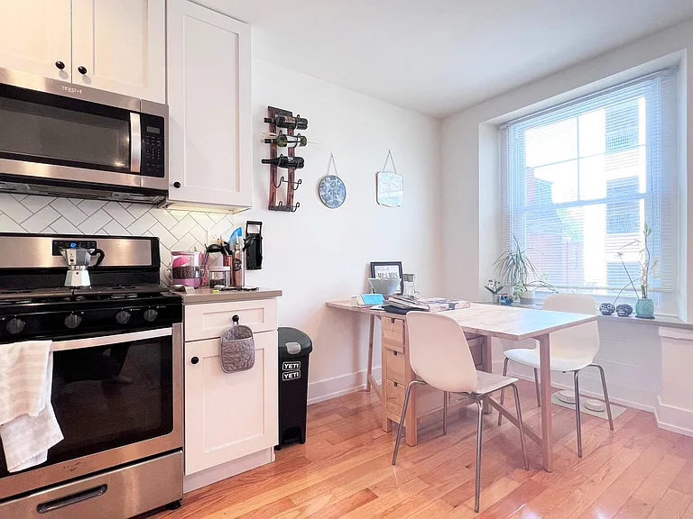 721 N 5th St #3F — Photo 7