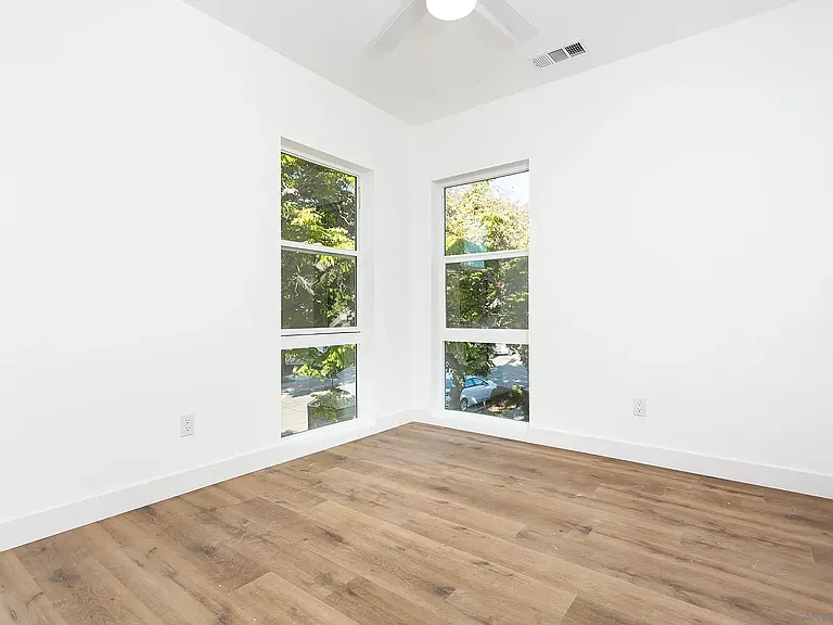 5721 Campanile Way — Photo 12