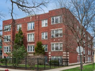 2002 W Estes Ave #1, Chicago, IL 60645