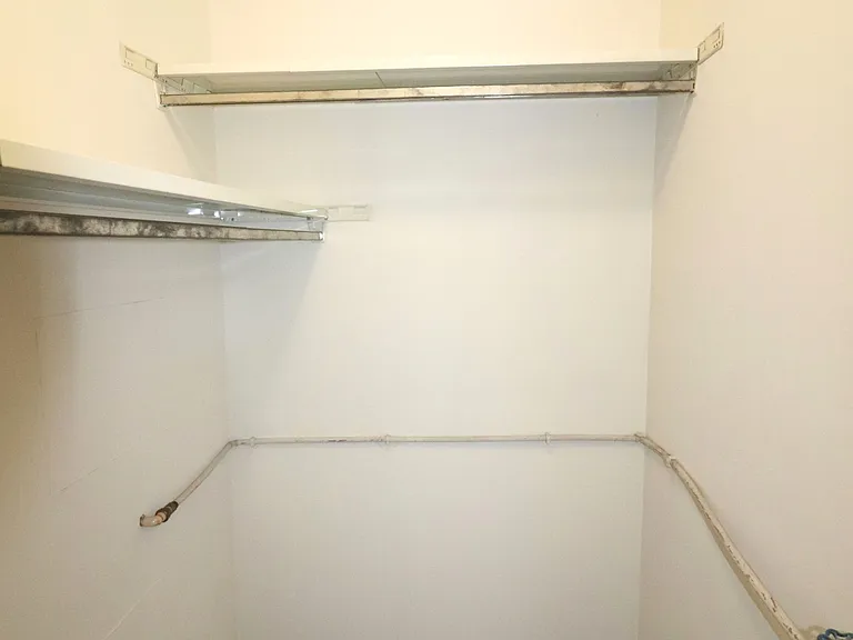 69 Akron Rd — Photo 12
