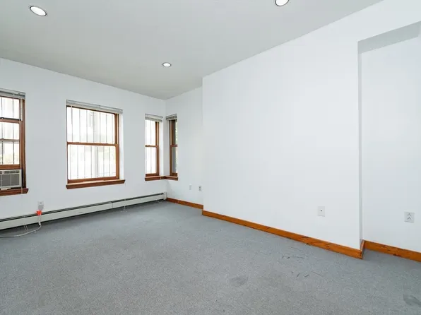 16 Edgerly Rd, Boston, MA