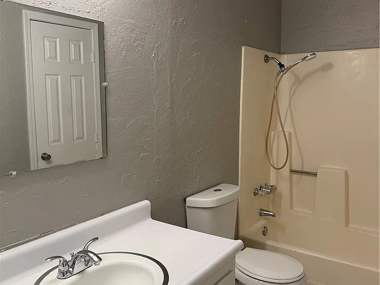 4732 Chantilly Ave — Photo 25