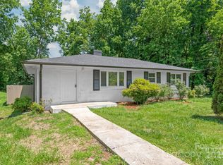 518 Westside Cir, China Grove, NC 28023