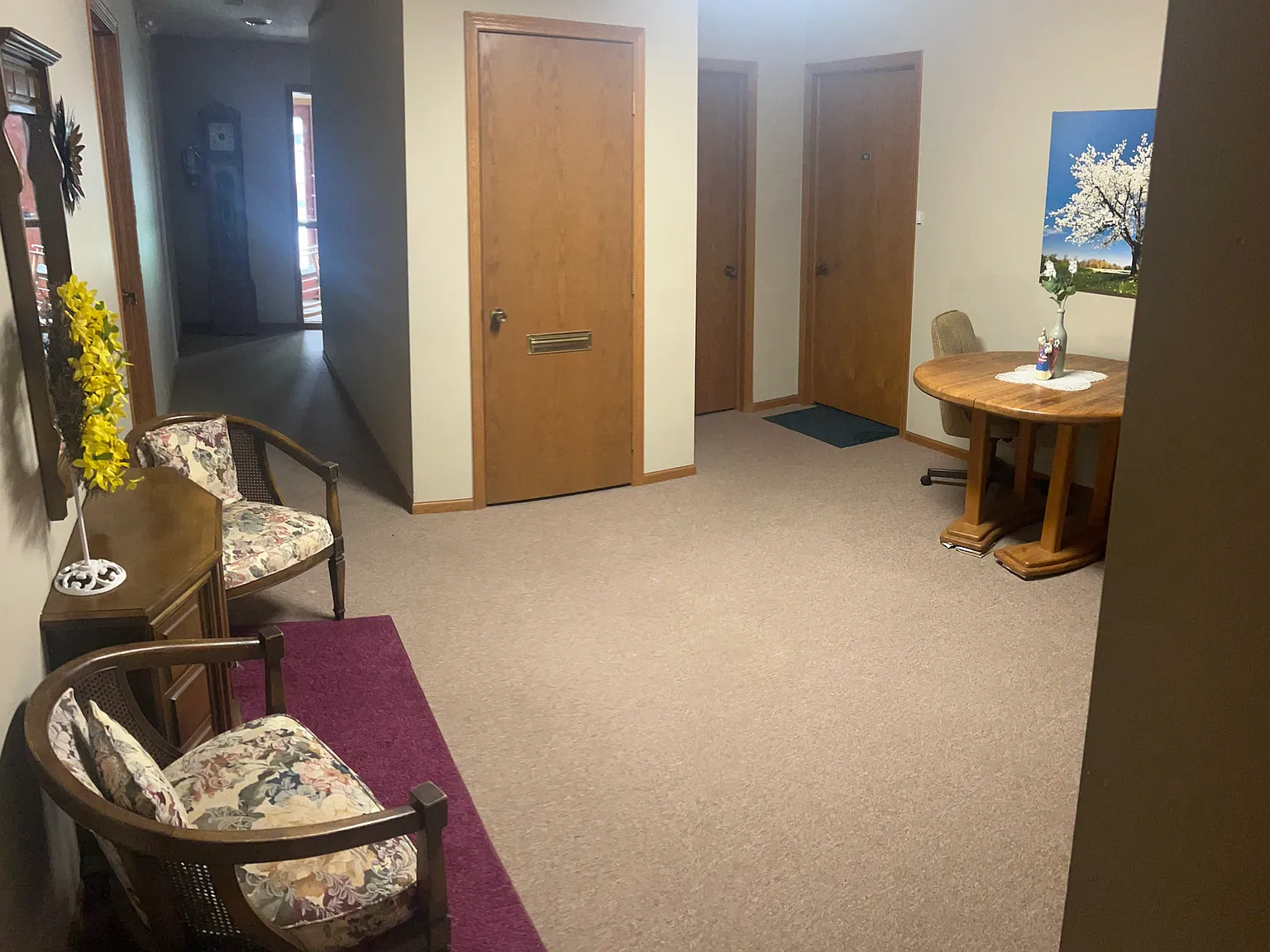 2 bed, $750 — Photo 2