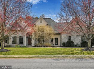 1177 S Bristol Dr, Lititz, PA 17543