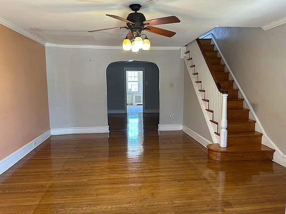 4th image of 3432 Brighton St