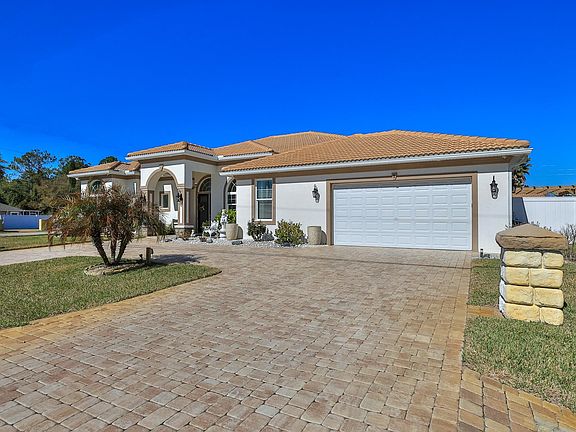 2nd image of 1 Rockwell Ln