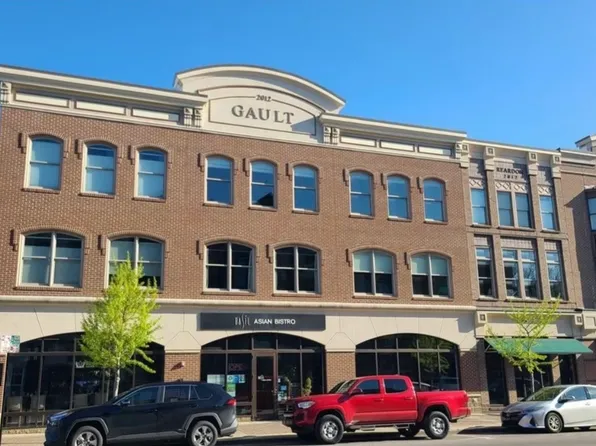 103 N Walnut St, Wooster, OH 44691