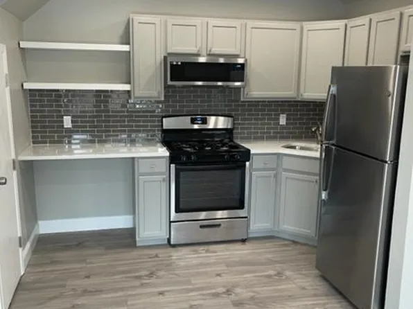 (undisclosed Address), Staten Island, NY 10312