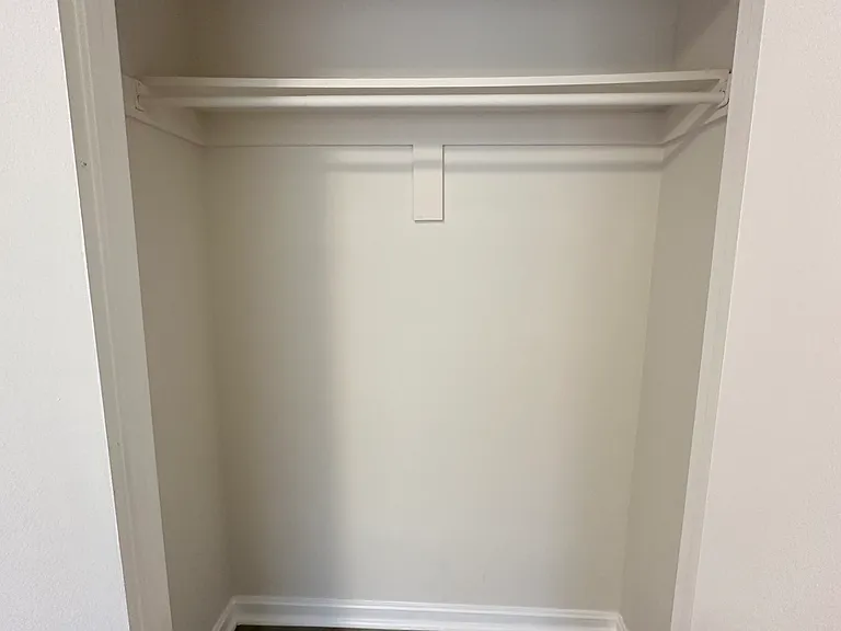 706 Brandywine St SE #202C — Photo 10
