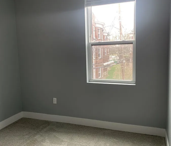 40 Parkwood Ave #103 — Photo 13