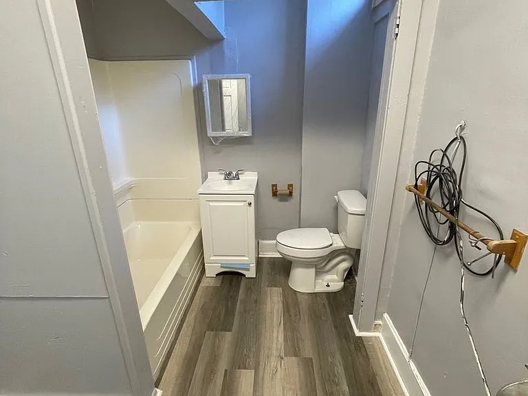 6005 Torresdale Ave — Photo 14