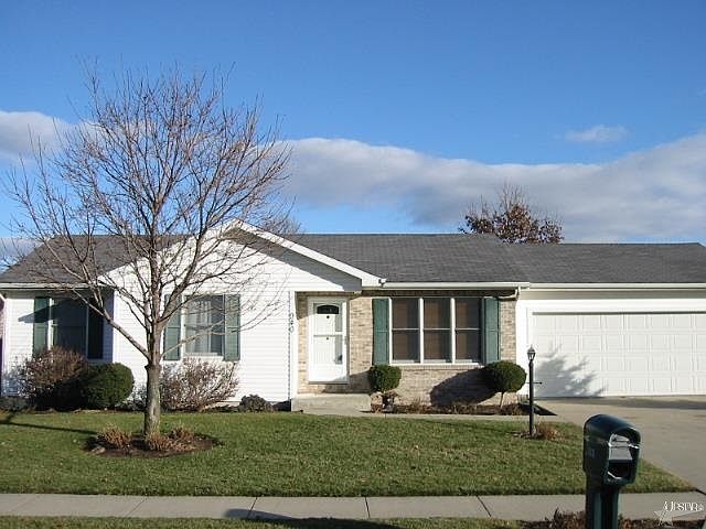 1st image of 940 Colonial Manor Dr