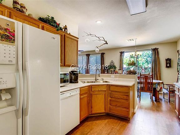 5th image of 10662 Shifting Breeze Ave