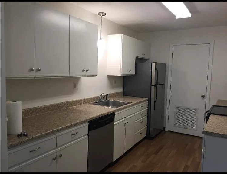 51 Hilltop Dr — Photo 18