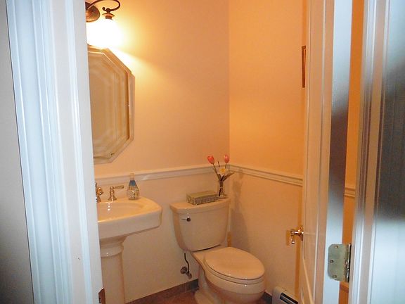 5th image of 34 Tides Ln