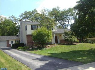 490 Dolores Dr, Collegeville, PA 19426