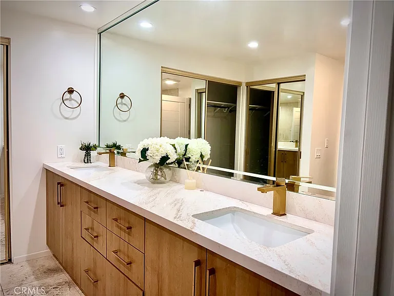 11774 Doral Ave — Photo 38
