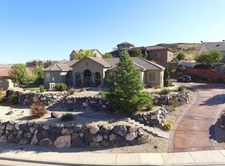 2403 W Ridge View Dr, Hurricane, UT 84737