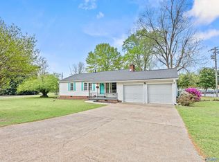415 Padenreich Ave, Gadsden, AL 35903