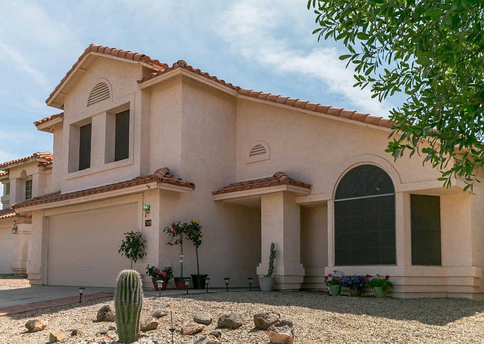 1st image of 709 W Placita Vega Vis
