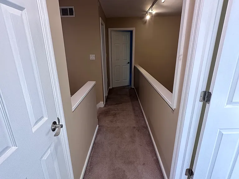 619 Cedar Ridge Ln — Photo 12