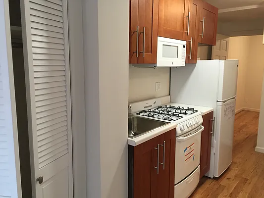 Rented by GPA Realty | media 10