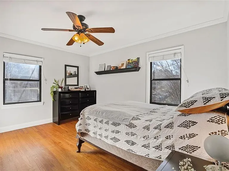 708 Argonne Ave NE #5 — Photo 11