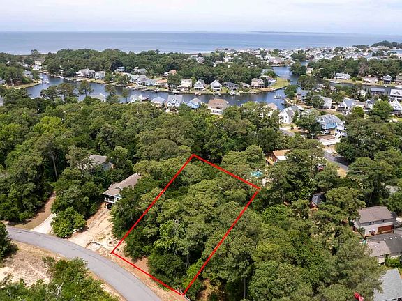 2nd image of 212 Old Holly Ln Lot 60