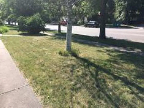 722 W Mulberry St — Photo 3
