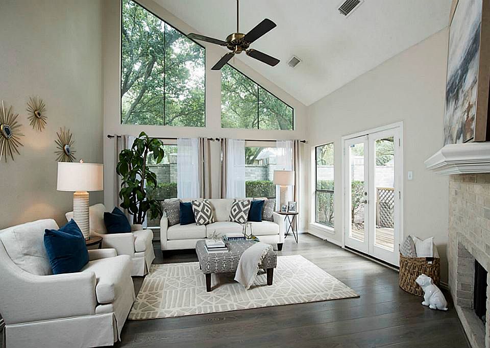 1st image of 1027 Oyster Bay Dr