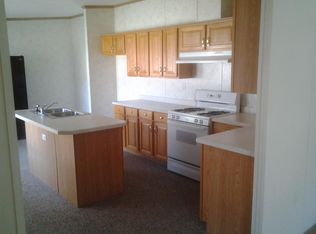 49 5th St, Madison, OH 44057