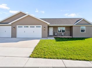 3260 S Weiler Rd, Kaukauna, WI 54130