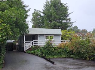 1600 Rhododendron Dr SPACE 4, Florence, OR 97439