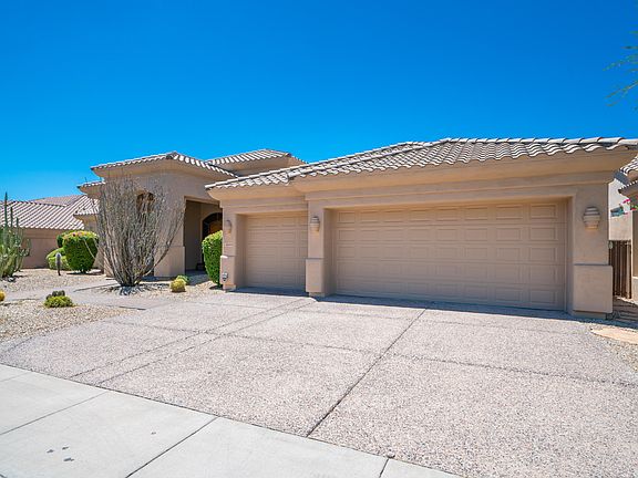 5th image of 16044 S 15th Dr