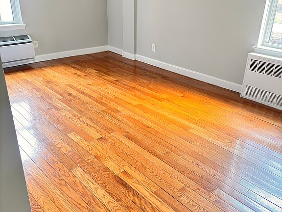 4th image of 1666 Bell Blvd #134A