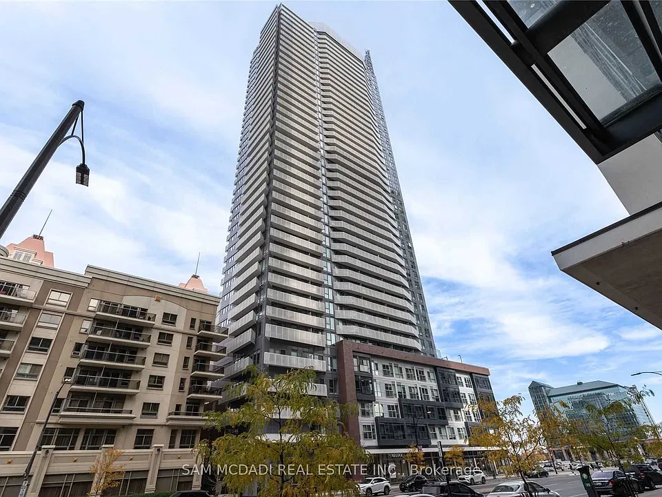 4065 Confederation Pkwy #514